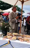 Carl Jan som konferencier på Det stora kakkalaset på Skansen i Stockholm, 1998