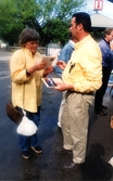 Bokförsäljare på Det stora kakkalaset på Skansen i Stockholm, 1998