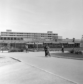 Boende vid Brickebackens centrum, 1970-tal