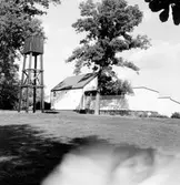 Kyrka med klockstapel i Baronbackarna, 1960-tal