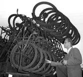 Sten Westerlund från Derby fotbollsklubb ryckte in hösten 1954 på repmöte.