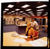 2772/10 Svenska Institutet Dia-positiv Data Omskolning Boendemiljö