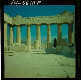 2795 Grekland Akropolis med runierna av bl.a. templen Parthenon och Erechtheion.