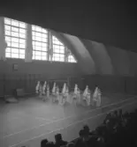 Gymnastikuppvisning.