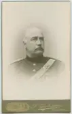 Porträtt på Jägmästare Adolf Fredrik Kruuse af Verchou. Född 27 juni år 1840 och död år 1928. Gift med Amelie Sofia Wahlbom som dog år 1923.