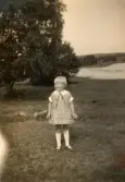 Lilla Birgit Vesterberg, 1930-tal vid Tulebosjön.