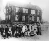 Skolbarn vid Hovsta skola, 1906 ca