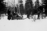 Häst och släde i Hovsta, 1930-tal