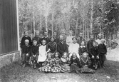 Skolklass med lärare i Hovsta, 1910-tal