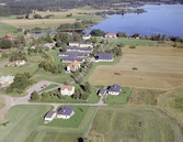 Flygfoto över Folkärna, Sjöviks folkhögskola.