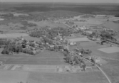 Flygfoto över Fors, år 1950.