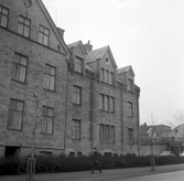 Tegelbyggnad på Rudbecksgatan 3, januari 1971
