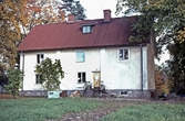 Baksidan på Lunds gård i Hovsta, 1980-tal