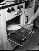 KÖKSREDSKAP I AKTION
KASTRULL, GRYTA OCH STEKPANNA