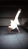 Träning i judo på föreningsgård, 1970-tal