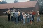 Ungdomar ska ut på vandring, 1970-tal