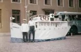 Modell av örebro III på Barnens dag, 1950-tal