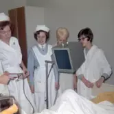 Personal med biblioscop konvalescenthemmet Adolfsberg, 1965