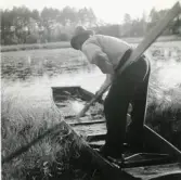 Gunnilbo sn, Naddebo.
Vid sjön Ormputten. 1937.