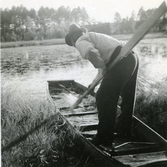 Gunnilbo sn, Naddebo.
Vid sjön Ormputten. 1937.