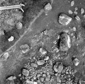 Svedvi sn Rallsta RAÄ 16 Arkeologisk undersökning utförd av Vlm / Henry Simonsson 1960-61.