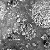 Svedvi sn Rallsta RAÄ 16 Arkeologisk undersökning utförd av Vlm / Henry Simonsson 1960-61.