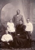 Familjeporträtt, 1890-tal