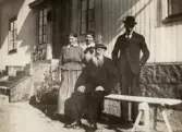 Familjen Larsson på Pettersbergs gård, 1919