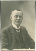 Porträtt på Direktör Axel Lundberg född år 1858 och död år 1922.