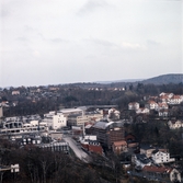 Flygfoto som visar industribebyggelsen vid Kvarnbygatan i Mölndals Kvarnby, okänt årtal.