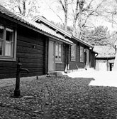 Huslänga i Wadköping, 1964