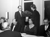 Blomsteröverlämning på Elverkets 50-årsjubiléum, 1958-01-02
