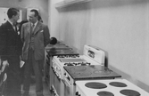 Visning av hushållsapparater i Elverkets lokaler, 1950-tal