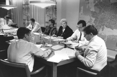 Efter kaffe med spettekaka fortsätter styrelsemötet på Örebro Energi, 1991