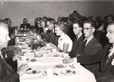 Gas- och elverkets personal vid kaffebordet, 1950-tal