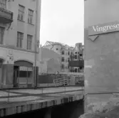 Rivningsarbeten på Gamla gatan, mars 1973