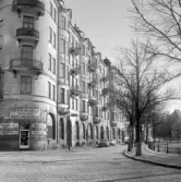 Matt-Petersons butik i hörnhuset på Norra Strandgatan, 1970-tal