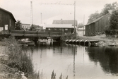 Rackarebron vid Grevedämmet i Mölndal, år 1943.