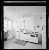 OMBYGGNAD, SKÅDESPELERKAN BARBRO LARSSON