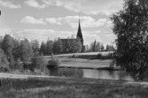 Venjans kyrka år 1948, Venjan, Mora. Läs mer om Venjans kyrka i boken: Dalarnas kyrkor i ord och bild.