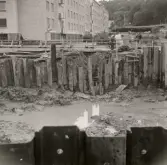 Från byggnationen av Cityköp vid Biskopsbogatan i Bosgården, Mölndal, hösten 1957.