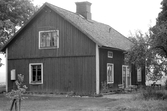 Bostadshus i Snavlunda under Karlslunds herrgård, 1981