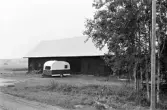 Ekonomibyggnad vid Ängatorp under Karlslunds herrgård, 1981