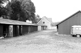 Bodar vid bostadshus på Karlslunds herrgård, 1981