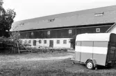 Hästtransport vid stallet på Karlslunds herrgård, 1981