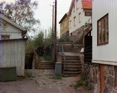 Bostadsbebyggelse i Stalleliden, Mölndals Kvarnby, omkring 1975-1980. I mitten husen Roten M 22 och M 21.