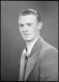 Ateljé Mira. Beställare: Arne Andersson, Sjöberget 8, Vänersborg