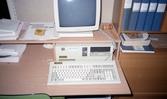 Datorbord med dator i Tysslinge, 1990