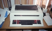 Elektrisk skrivmaskin i Tysslinge, 1990