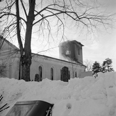 Västra Husby kyrka brinner
